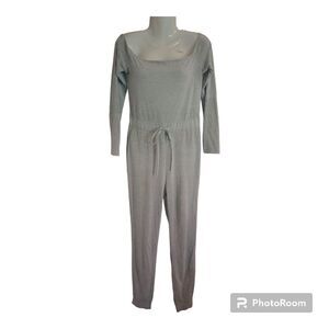 - Off the shoulder scope neck jogger style jumpsuit